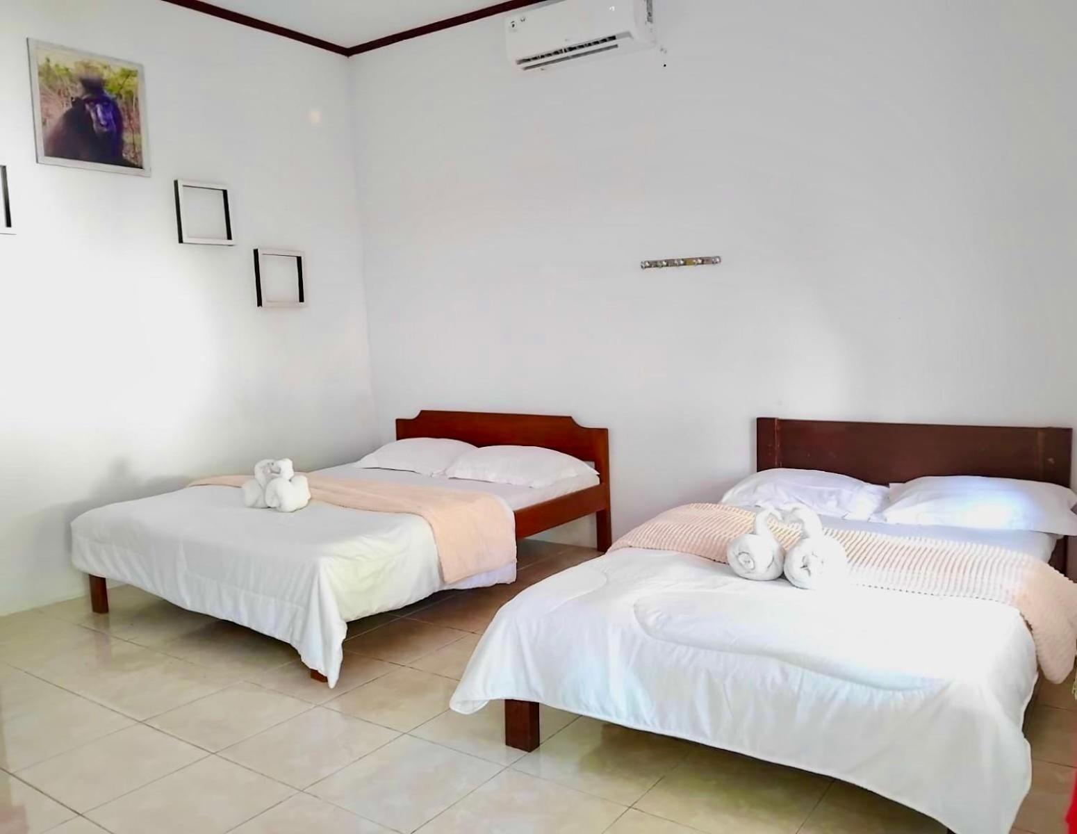 Tarsius Home Stay Rinondoran Bagian luar foto