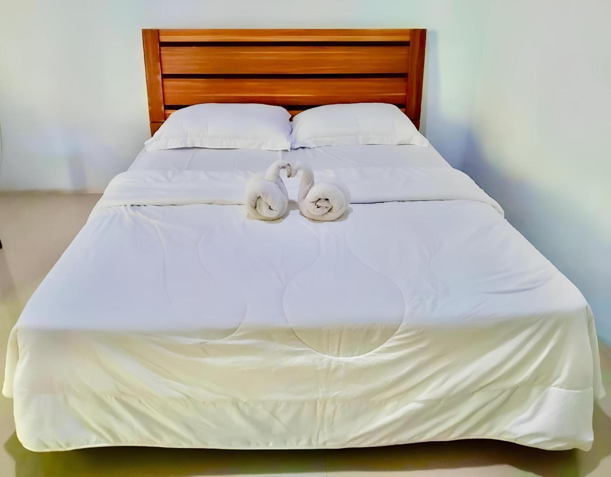 Tarsius Home Stay Rinondoran Bagian luar foto